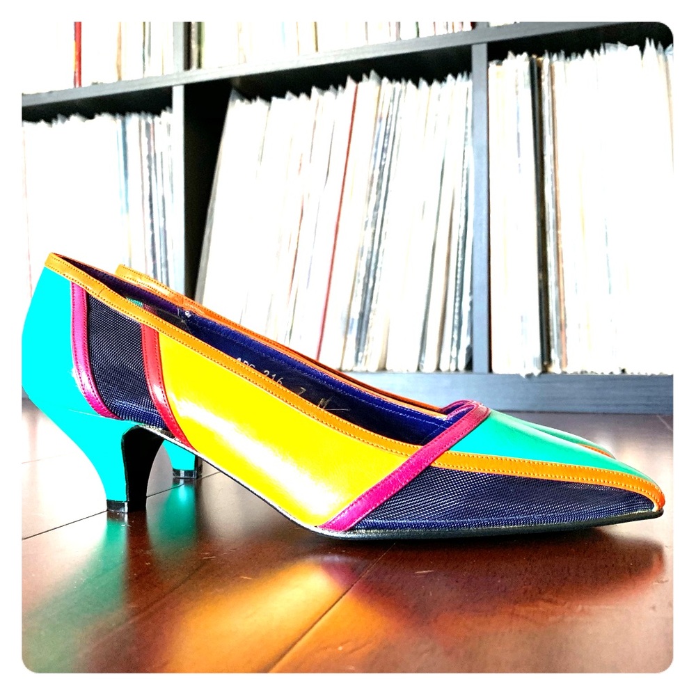 vintage color block kitten heel size 7